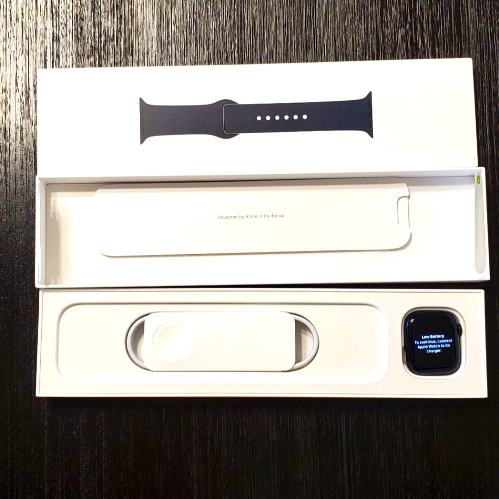 SOLD/ Apple Watch Series 7 41mm